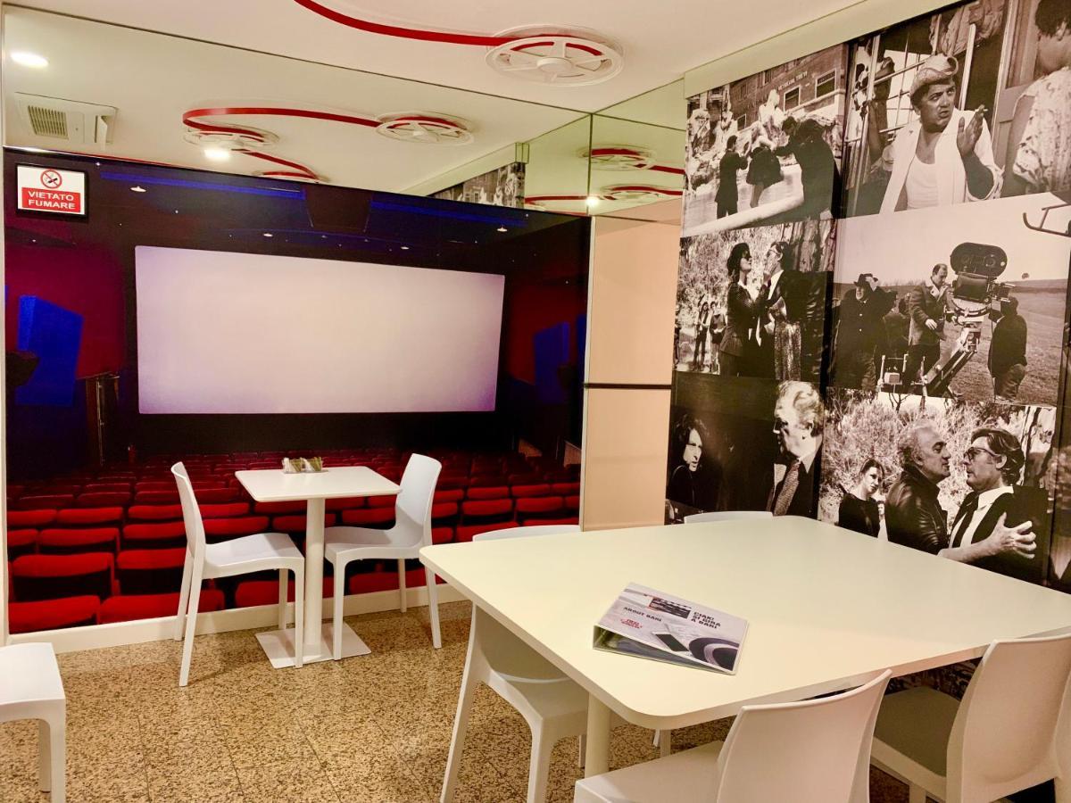 Red Carpet Rooms Bari Zewnętrze zdjęcie